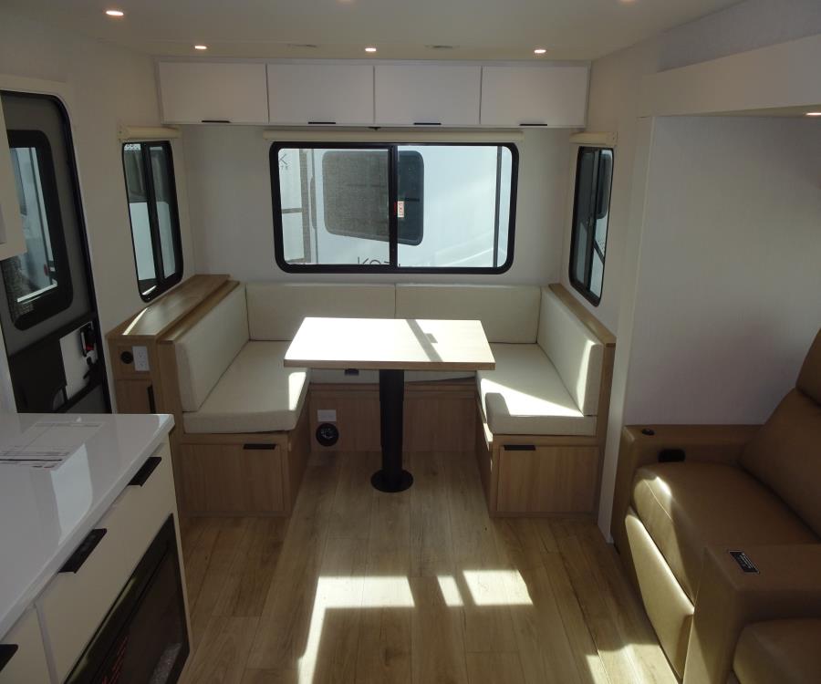 Thrive/25RLS/2026 image-1