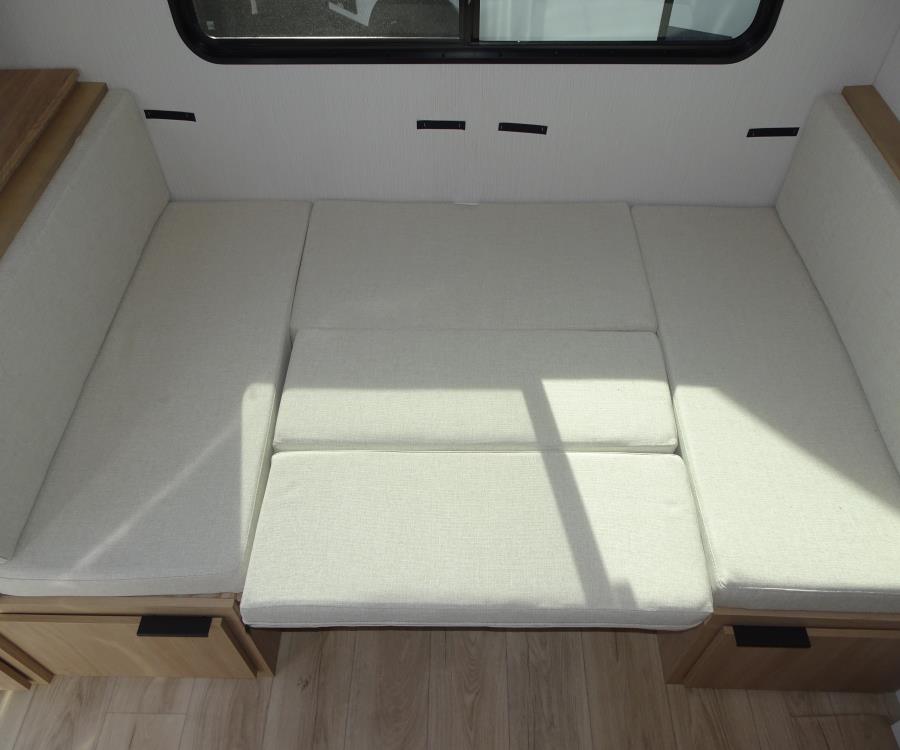 Thrive/25RLS/2026 image-3