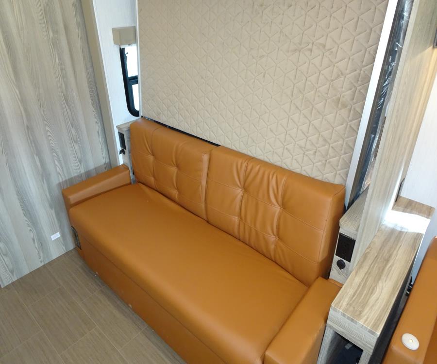 Navion/24D/2026 image-7