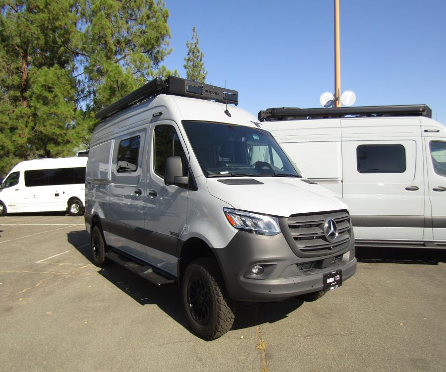 Detail - Winnebago