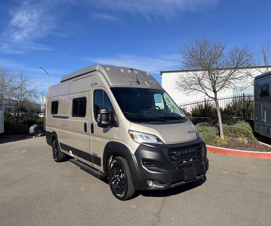 2026 Winnebago Solis 59PX for Sale in W. Sacramento, CA