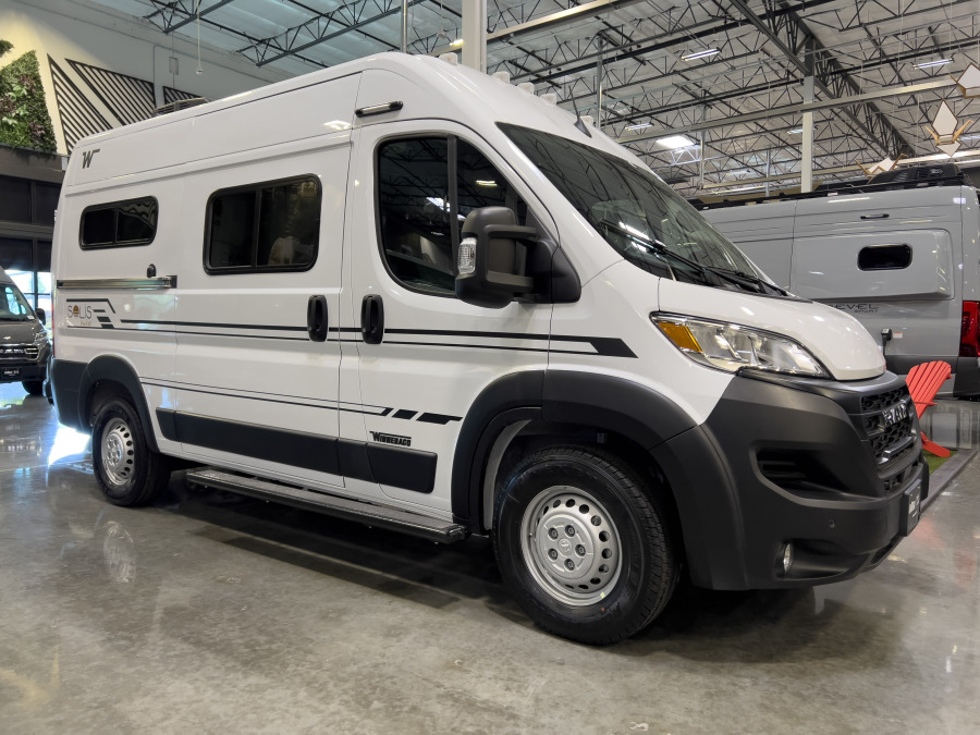 2027 Winnebago Solis Pocket 36A for Sale in W. Sacramento, CA