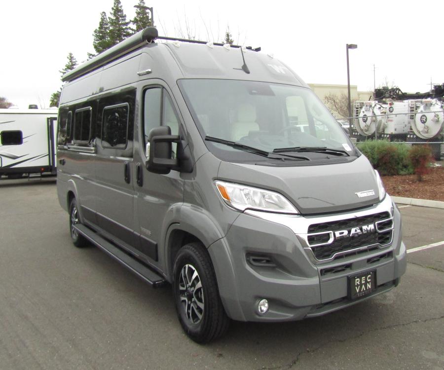 Lambo Rv Duo Set Detail - Winnebago