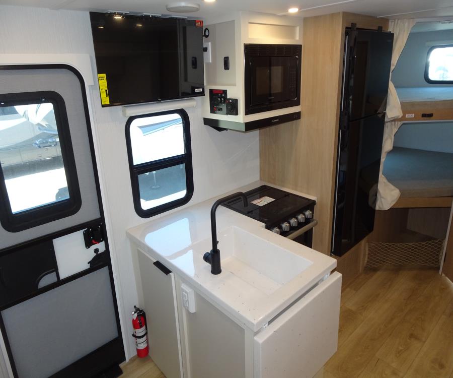 Thrive/22MBH/2026 image-7