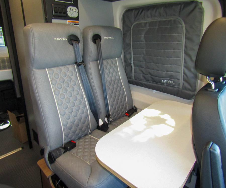 Revel/44E/2026 image-7