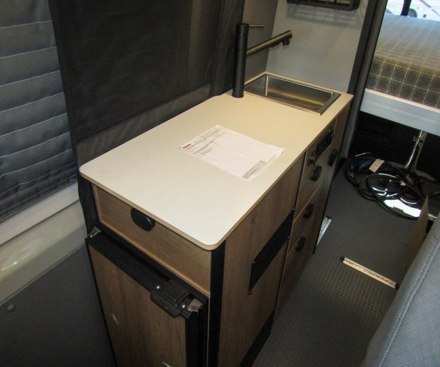 Revel/44E/2026 image-9