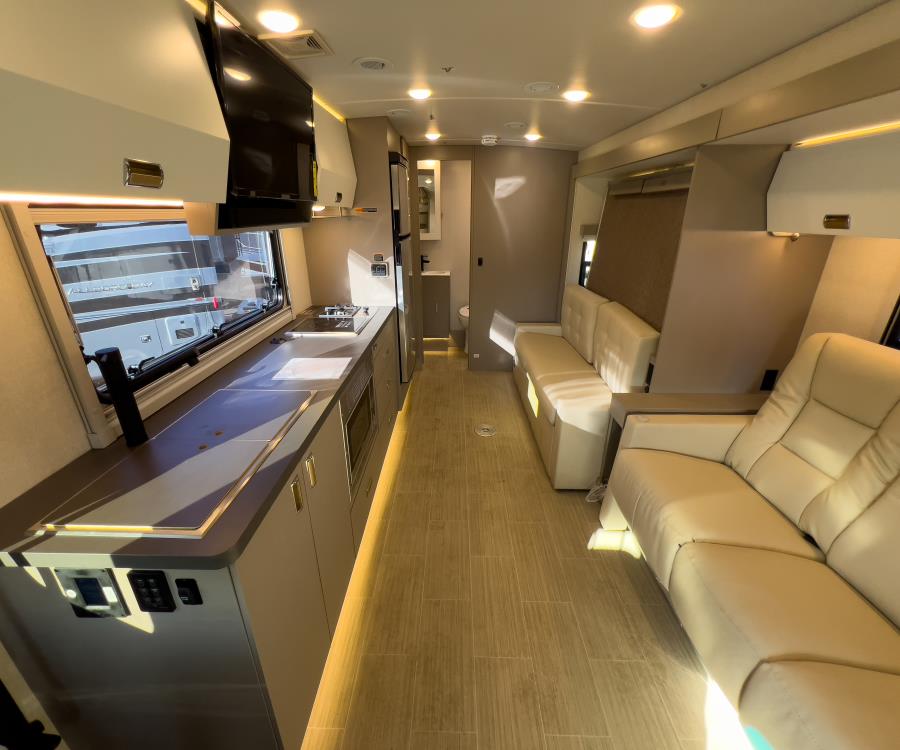 View/24D/2026 image-5