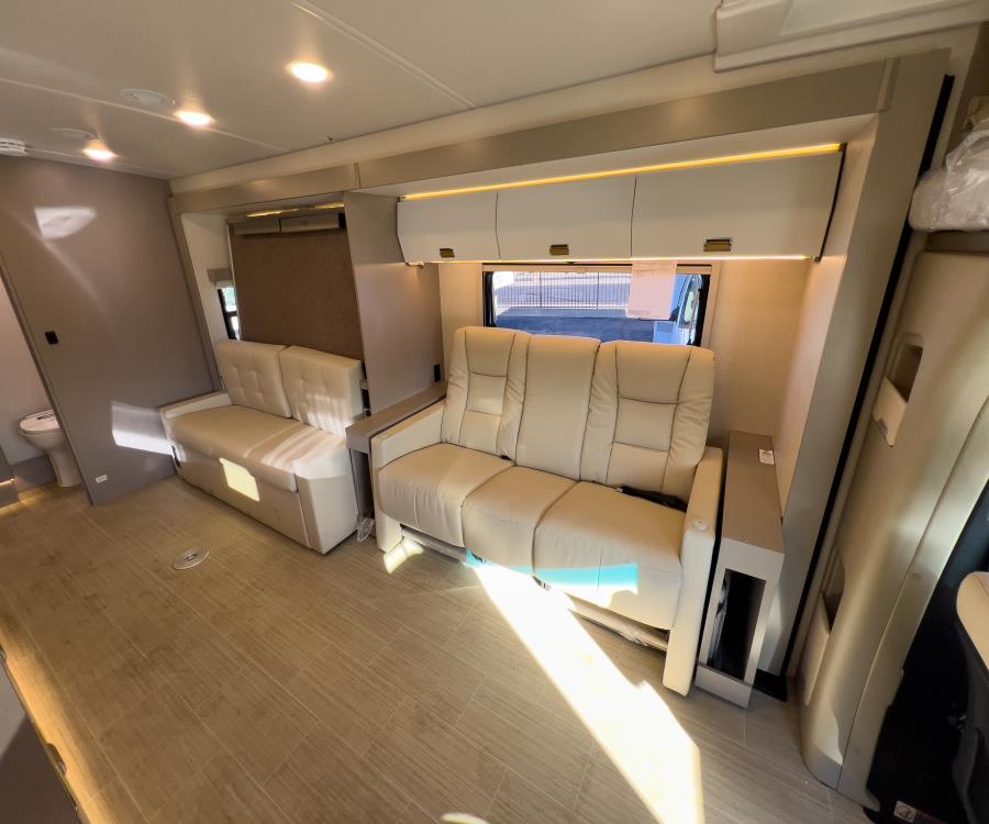 View/24D/2026 image-6