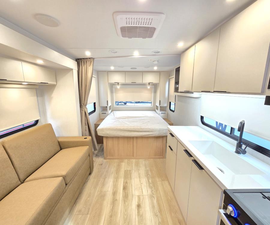 Thrive/18FBS/2026 image-1