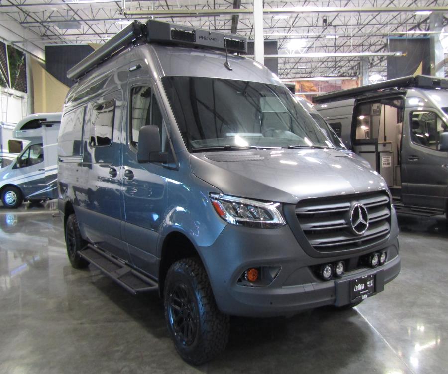 Detail - Winnebago