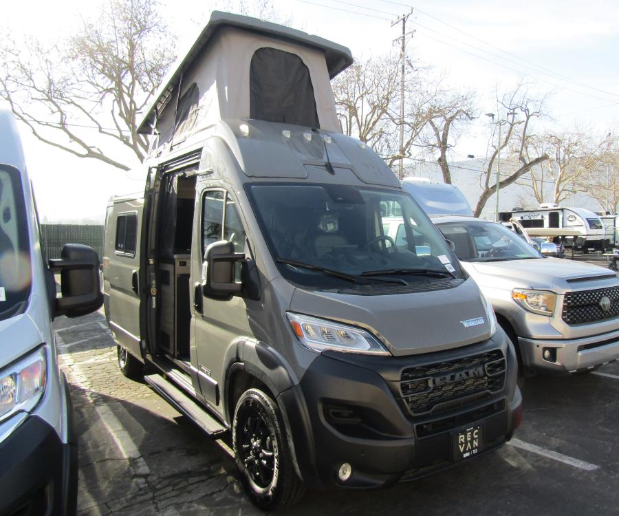 2026 Winnebago Solis 59PX for Sale in W. Sacramento, CA